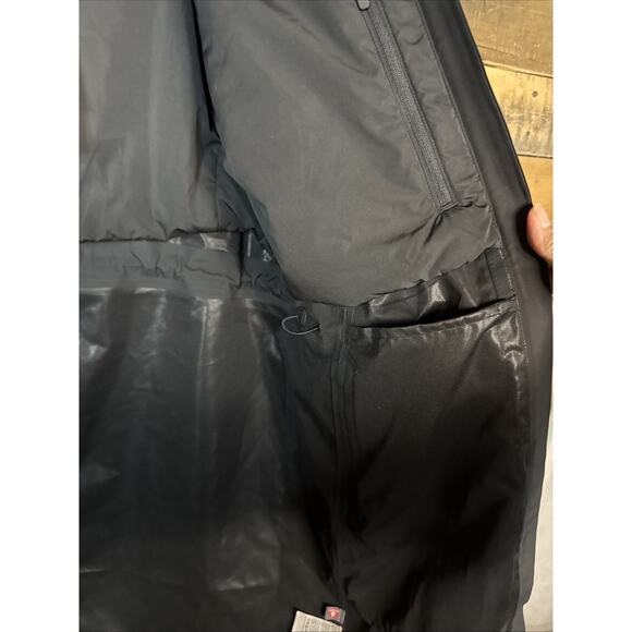 Women’s Lululemon Rain Rebel Jacket, Black, Size 6 - Picture 3 of 10